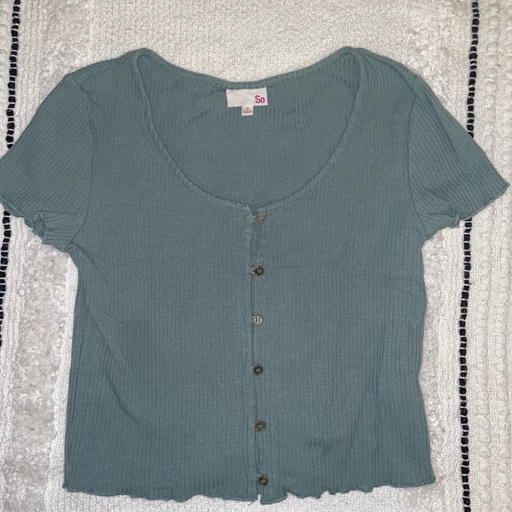 SO green crop top